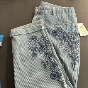 NWT Style & Co Boyfriend Jeans 18W